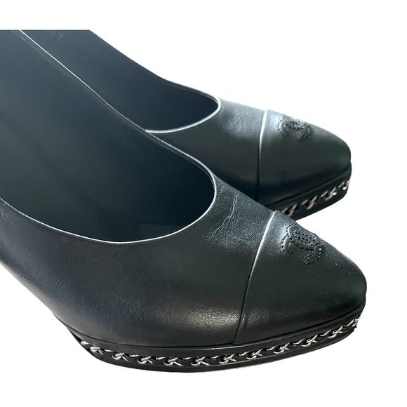 Chanel Chain Link Heels MUST HAVE!! - Picture 5 of 12